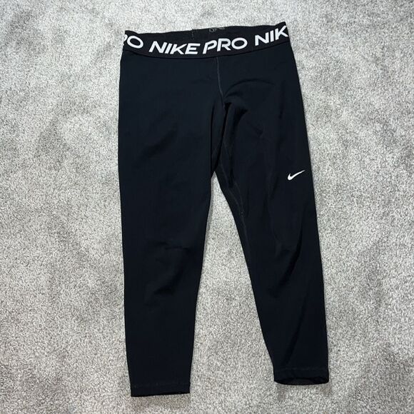 Used Nike Black mens Compression tapered work out yoga style stretch Tights Crop - Picture 1 of 5
